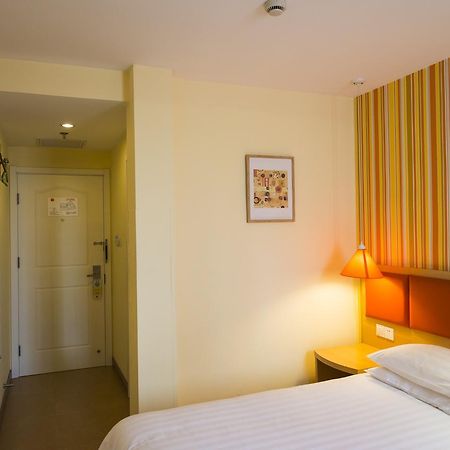 Home Inn Guangzhou Middle Jiefang Road Gongyuanqian Metro Station Buitenkant foto