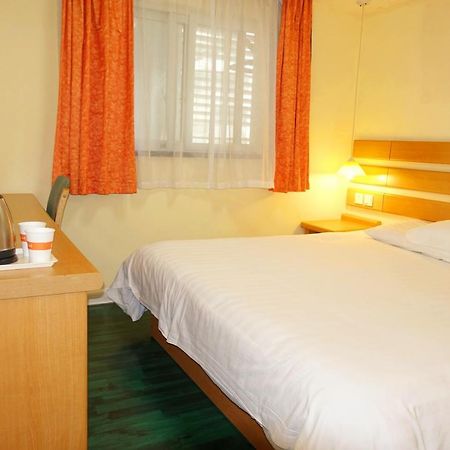 Home Inn Guangzhou Middle Jiefang Road Gongyuanqian Metro Station Buitenkant foto