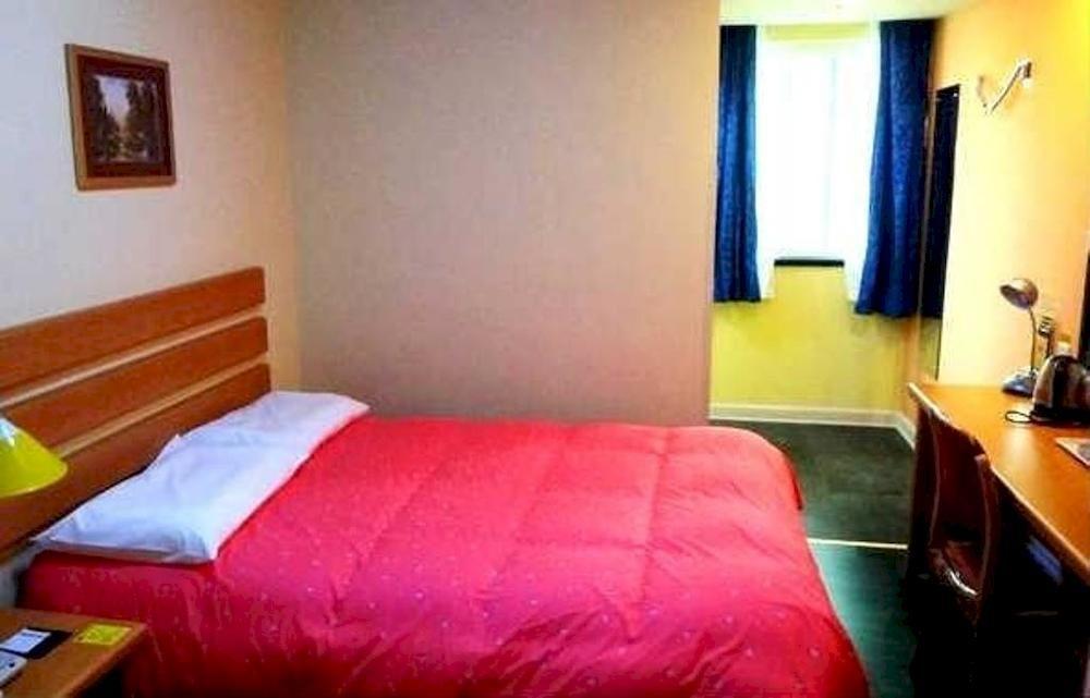 Home Inn Guangzhou Middle Jiefang Road Gongyuanqian Metro Station Buitenkant foto