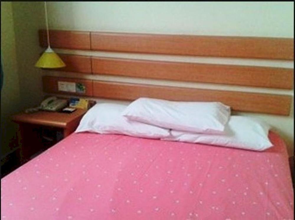 Home Inn Guangzhou Middle Jiefang Road Gongyuanqian Metro Station Buitenkant foto