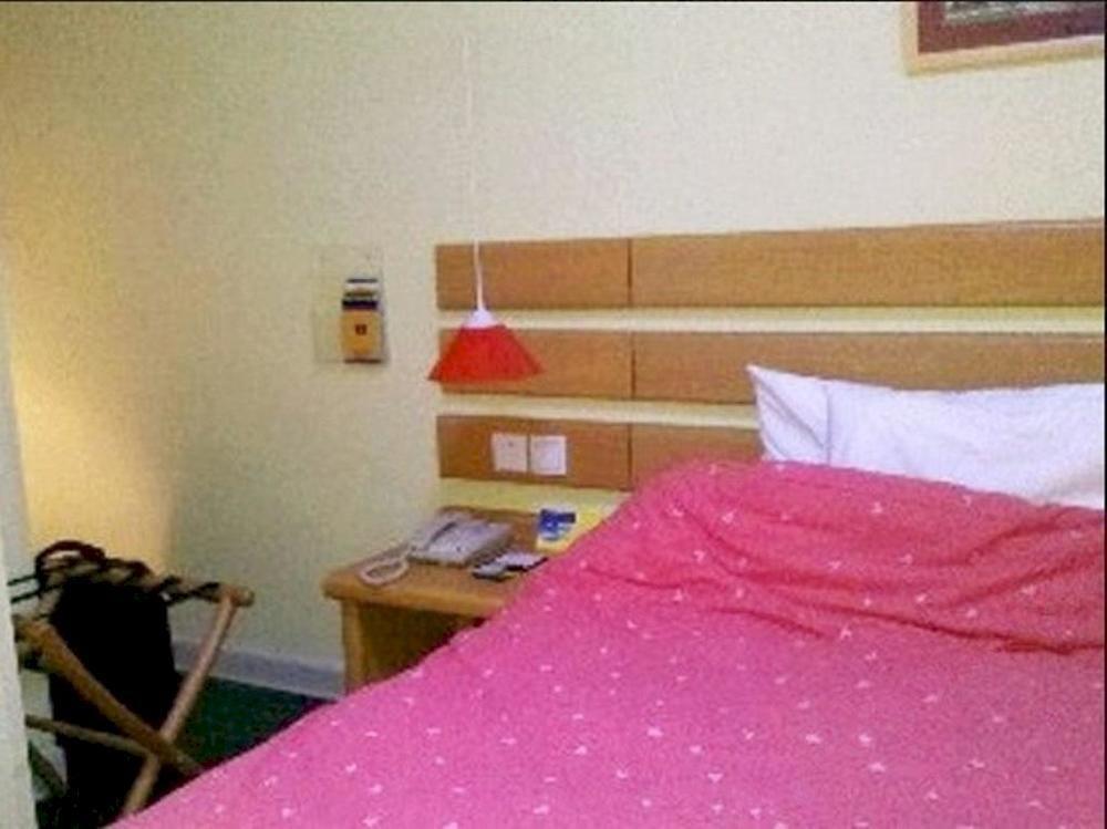 Home Inn Guangzhou Middle Jiefang Road Gongyuanqian Metro Station Buitenkant foto