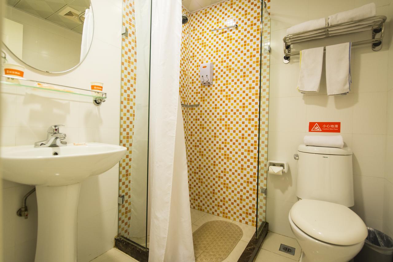 Home Inn Guangzhou Middle Jiefang Road Gongyuanqian Metro Station Buitenkant foto